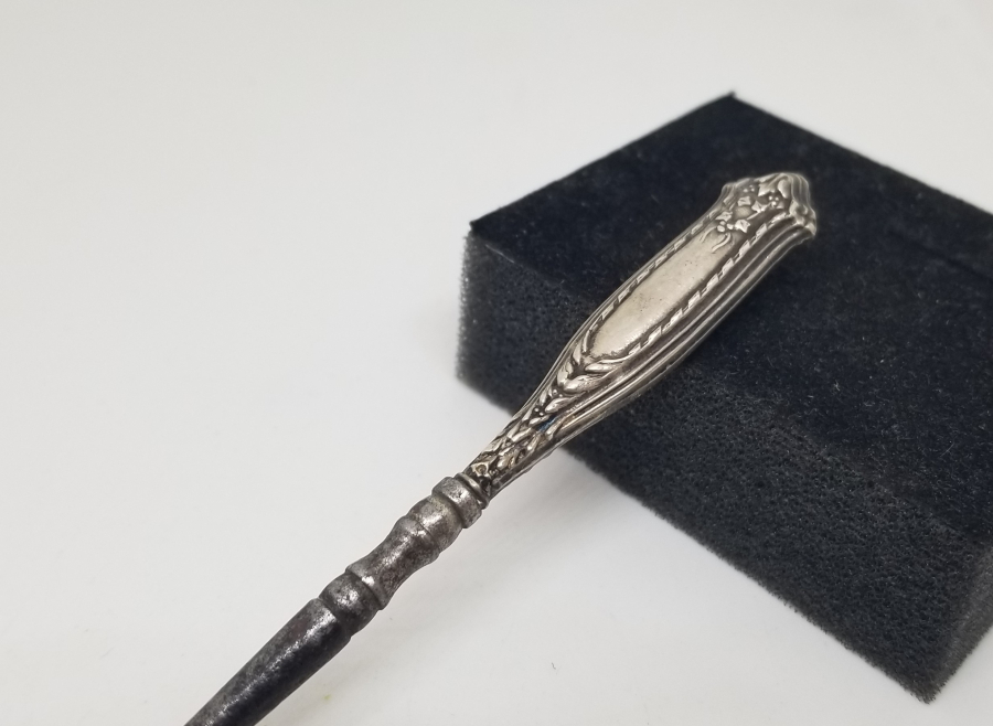 GÜMÜŞ SAPLI ANTİKA POTİN BAĞLAMA ALETİ