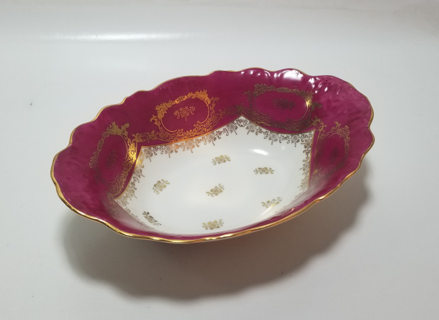 ÜZERİ ALTIN VARAKLI NADİR LİMOGES JARDİNYER