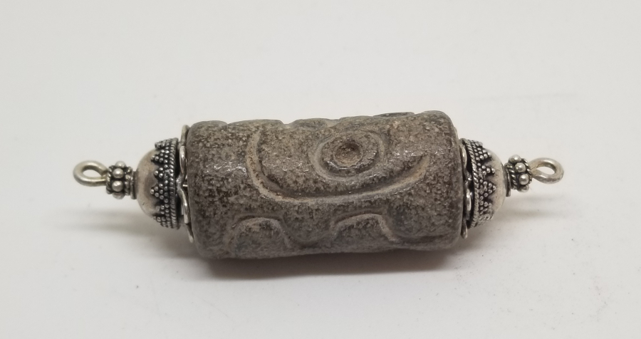 ÜZERİ EL KAZIMA İŞÇİLİKLİ ŞAMANİK TAŞ KOLYE