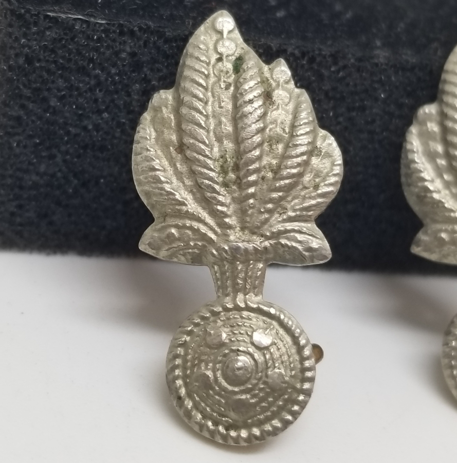 1. DÜNYA SAVAŞI DÖNEMİ İKİ ADET İNGİLİZ TOPÇU BRÖVESİ