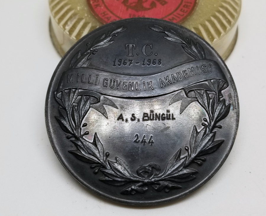 HARP AKADEMİSİ 1.Sİ ANTİKA MADALYON