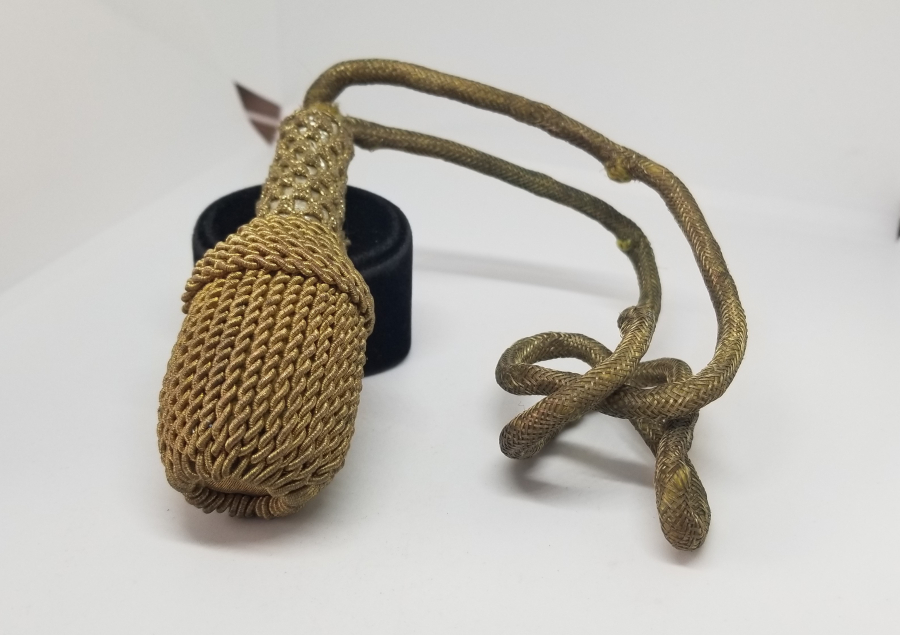 SIRMA İŞÇİLİKLİ ANTİKA SUBAY KILICI PÜSKÜLÜ