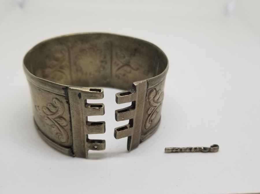 KABARTMA İŞÇİLİKLİ OSMANLI DÖNEMİ BİLEZİK - BİLEKLİK