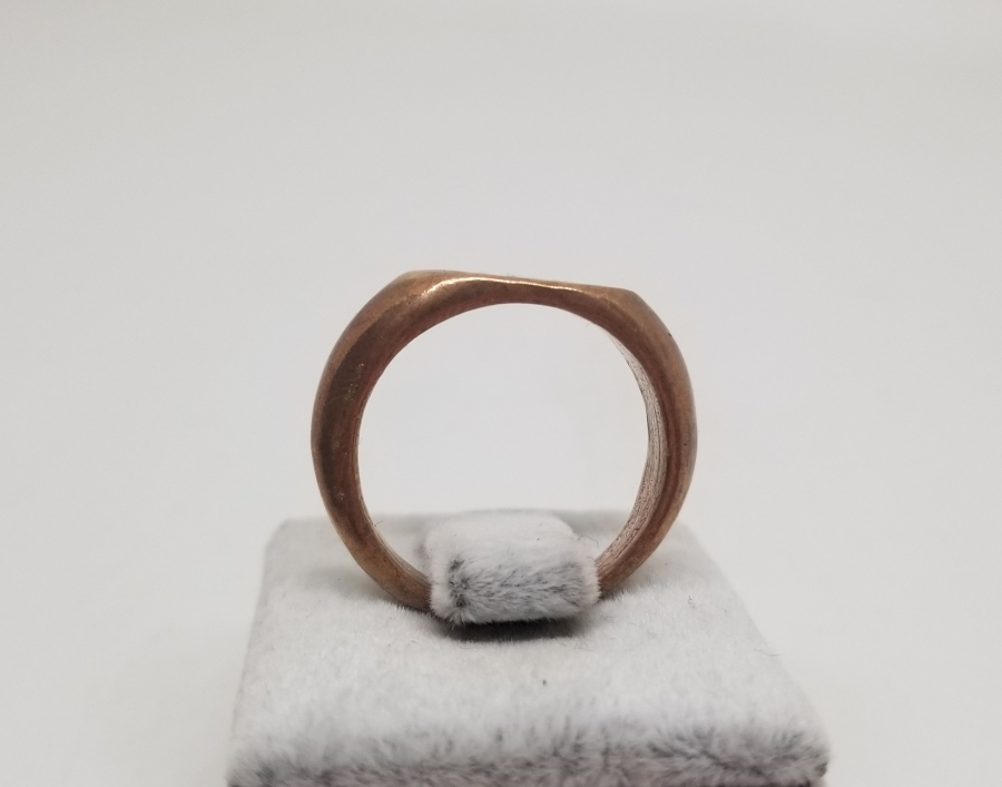 KABARTMA İŞÇİLİKLİ ANTİKA RUM İŞİ YÜZÜK