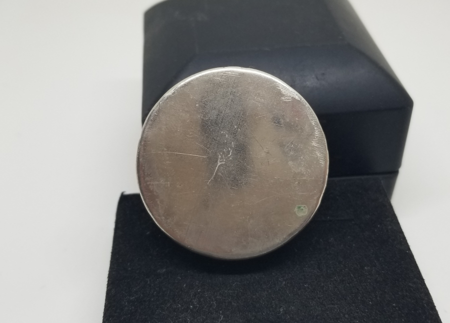 ÜZERİNDE PRİMİTİF OSMANLI DEVLET ARMASI BULUNAN NADİR OSMANLI GÜMÜŞ ENFİYE KUTUSU