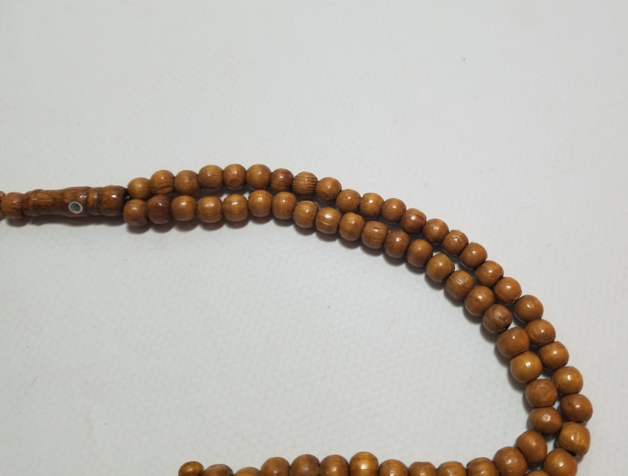 İÇİNDE KABE-İ ŞERİF GÖRSELİ BULUNAN MİKRO RESİMLİ ANTİKA NAMAZ TESPİHİ