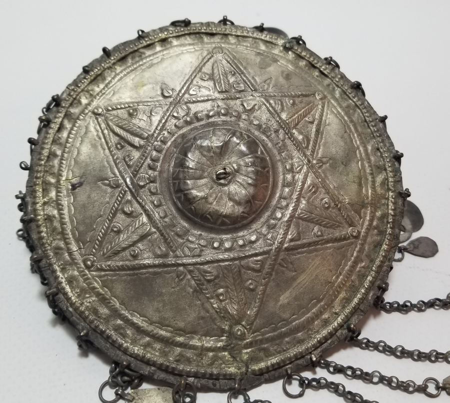 KABARTMA İŞÇİLİKLİ VE CİNGILLI OSMANLI DÖNEMİ GELİN TEPELİĞİ