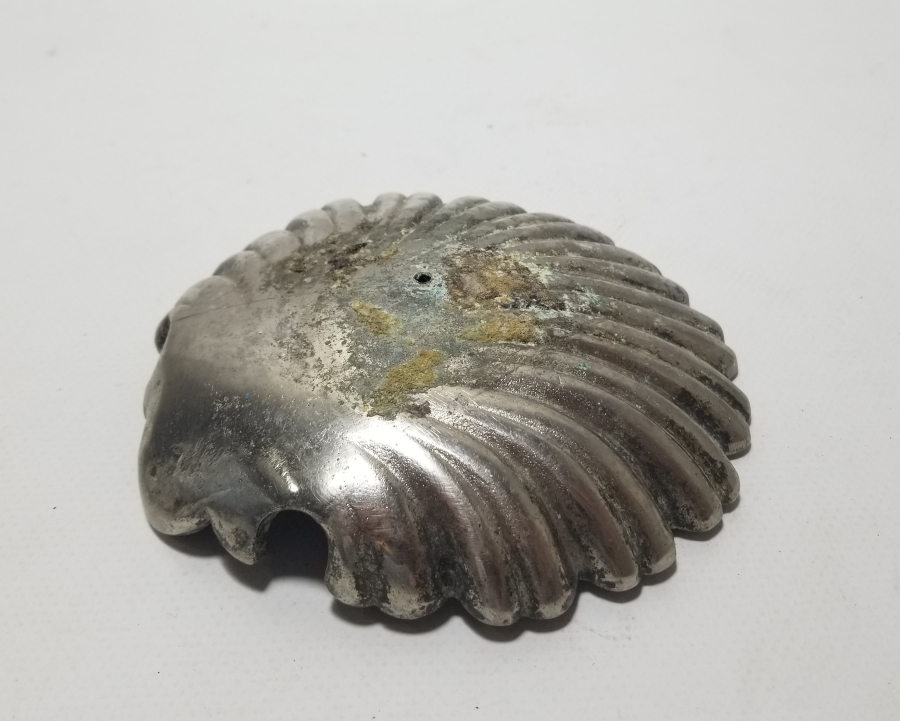 KABARTMA İŞÇİLİKLİ GÜMÜŞ KAPLAMA ANTİKA İKRAMLIK