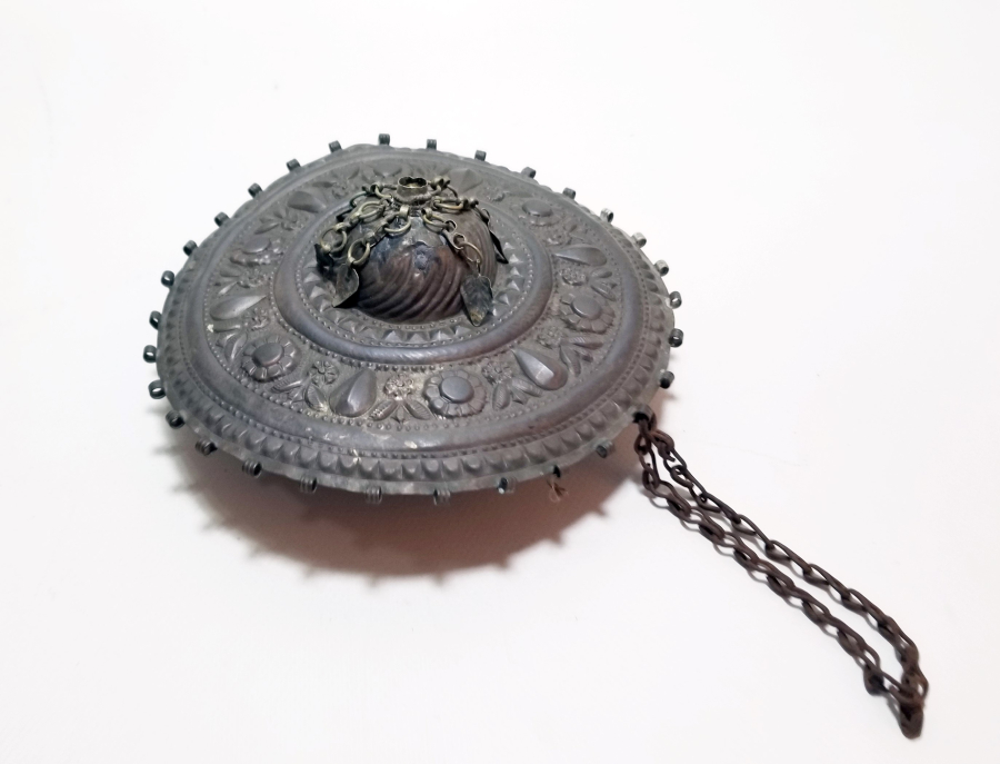 OSMANLI DÖNEMİ KABARTMA İŞÇİLİKLİ BADEMLİ MODEL GELİN TEPELİĞİ