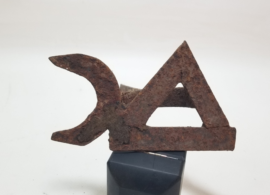 ÜZERİ RUMCA YAZILI OSMANLI DÖNEMİ HAYVAN DAMGASI