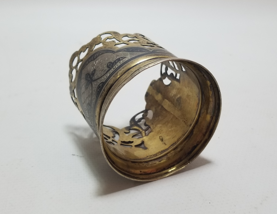 GÜMÜŞ ÜZERİ SAVAT İŞÇİLİKLİ VE ALTIN VERMEYLİ OSMANLI DÖNEMİ NADİR BARDAK ZARFI