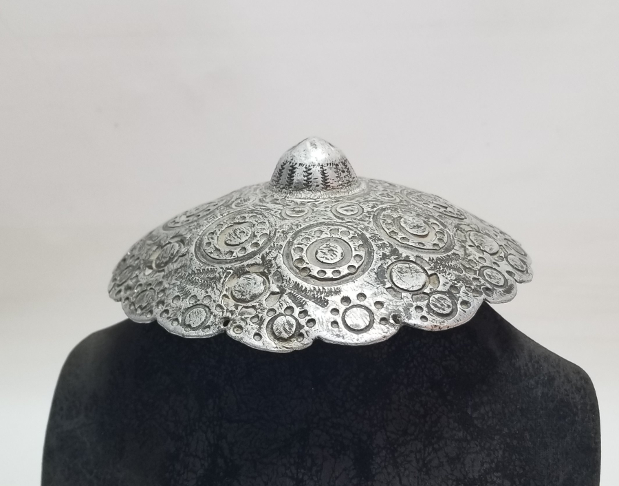 ALÜMİNYUMDAN MAMUL ESARET YADİGARI EL YAPIMI GELİN TEPELİĞİ