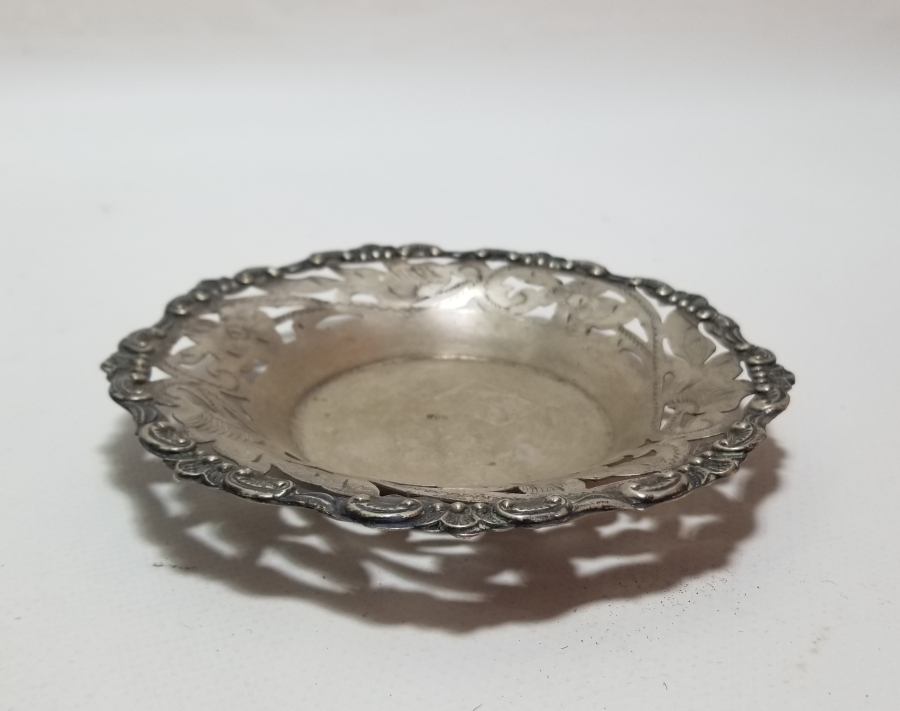 TESTERE VE KALEM İŞÇİLİKLİ ANTİKA GÜMÜŞ İFTARİYELİK