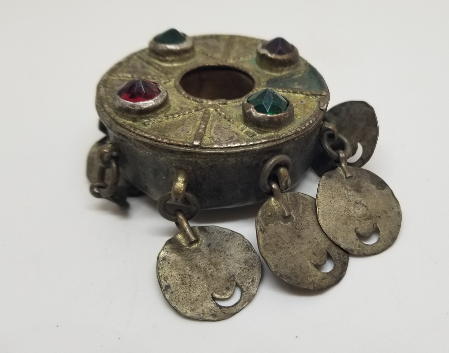 GÜMÜŞ APLİKLİ VE AHŞAP ÜZERİ BONCUK İŞLİ ÇOK NADİR OSMANLI DÖNEMİ HİLALLİ KİRMAN AĞIRŞAĞI