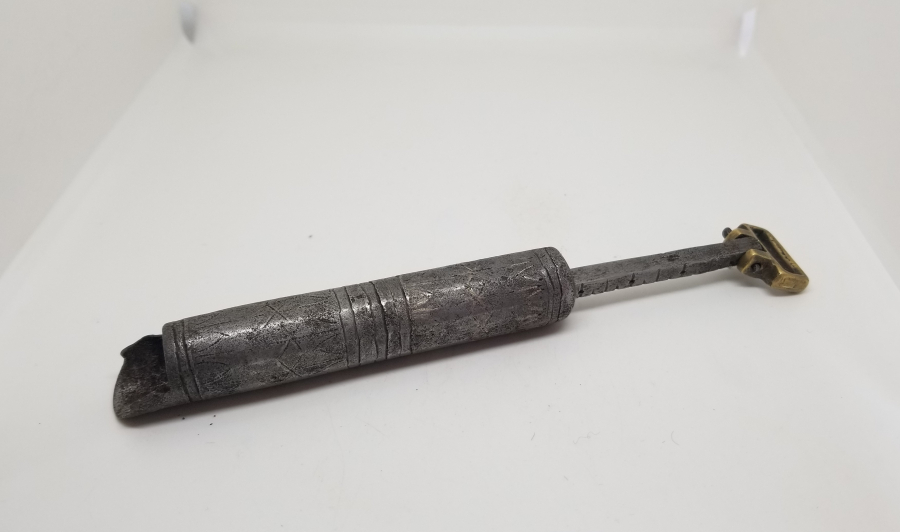 ÜZERİ GÜMÜŞ ÇAKMA İŞÇİLİKLİ OSMANLI DÖNEMİ YENİÇERİ BARUTÖLÇER