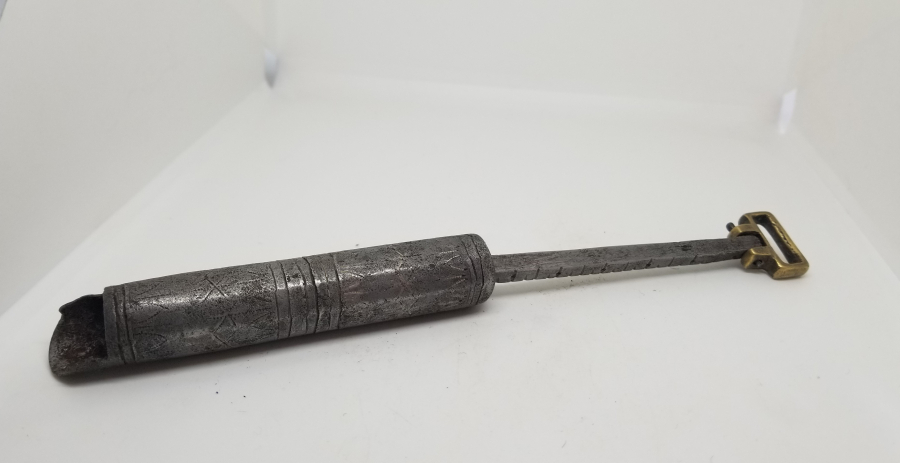 ÜZERİ GÜMÜŞ ÇAKMA İŞÇİLİKLİ OSMANLI DÖNEMİ YENİÇERİ BARUTÖLÇER