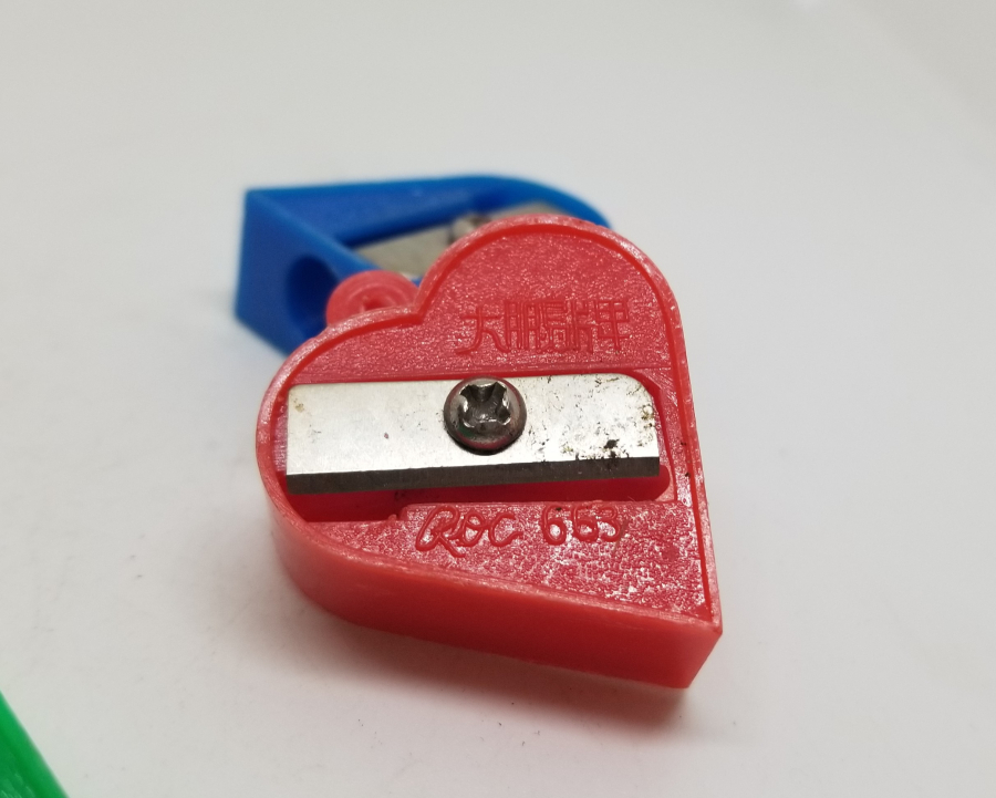 3 ADET ANTİKA KALEMTRAŞ