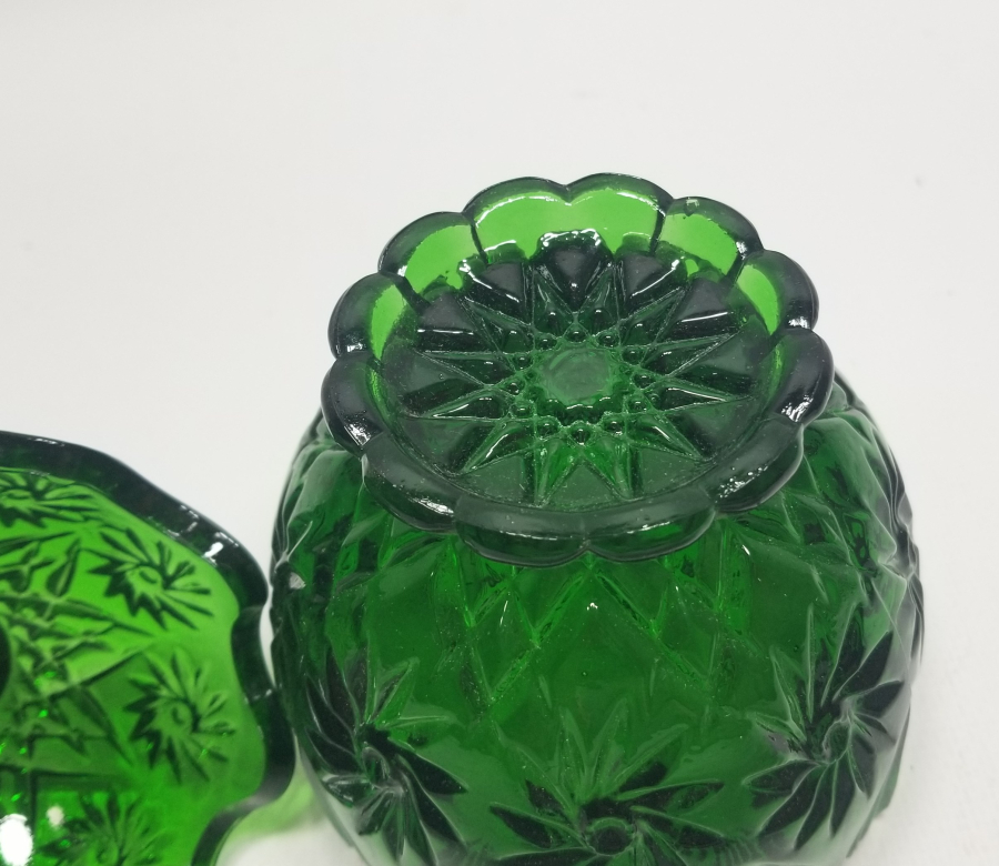 OSMANLI DÖNEMİ KABARTMA İŞÇİLİKLİ NADİR FORMDA KAPAKLI MACUNLUK