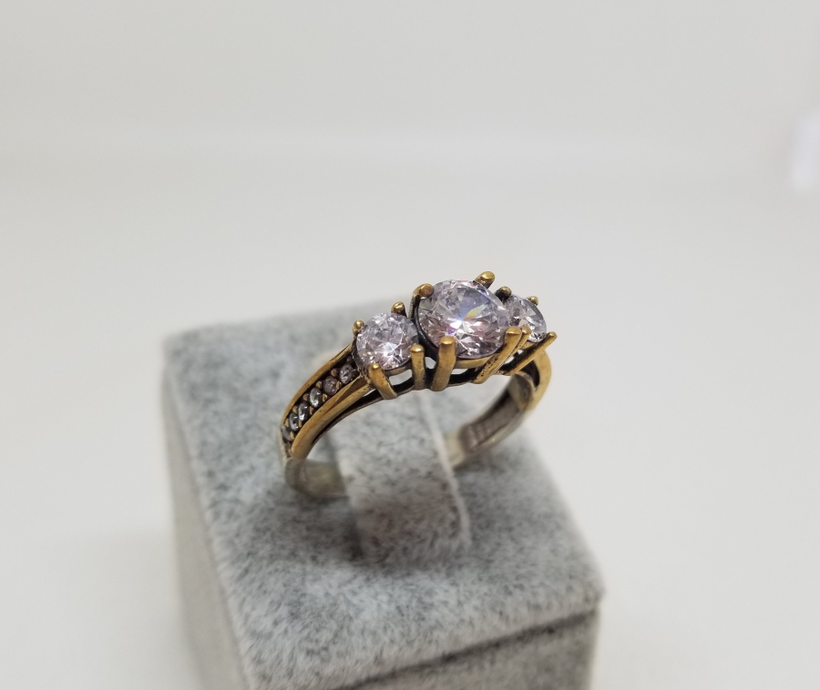 MARGAZİT TAŞLI ÜÇTAŞ MODEL YÜZÜK