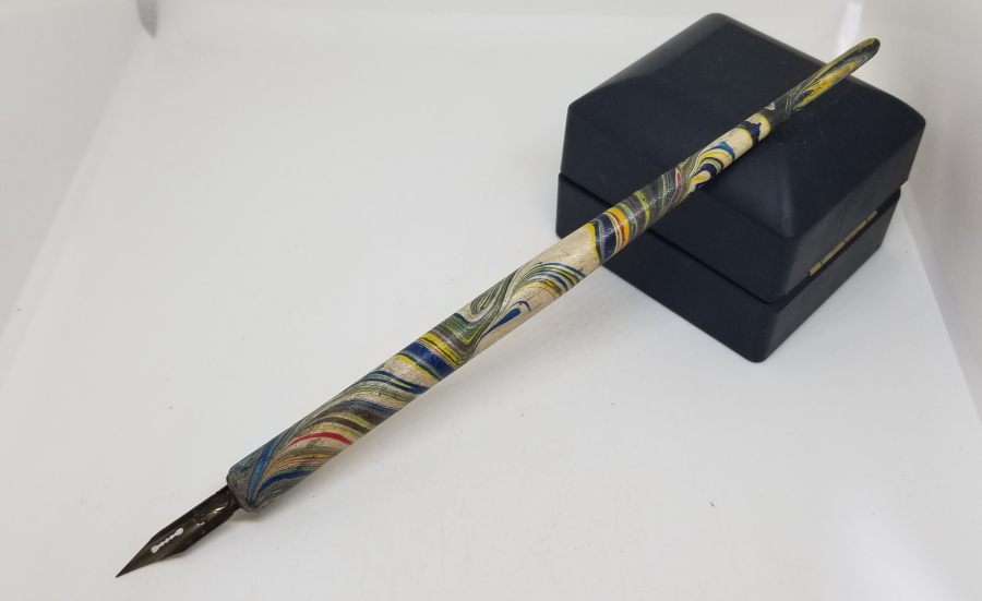 ÜZERİ EBRULU OSMANLI DÖNEMİ HATTAT DİVİTİ