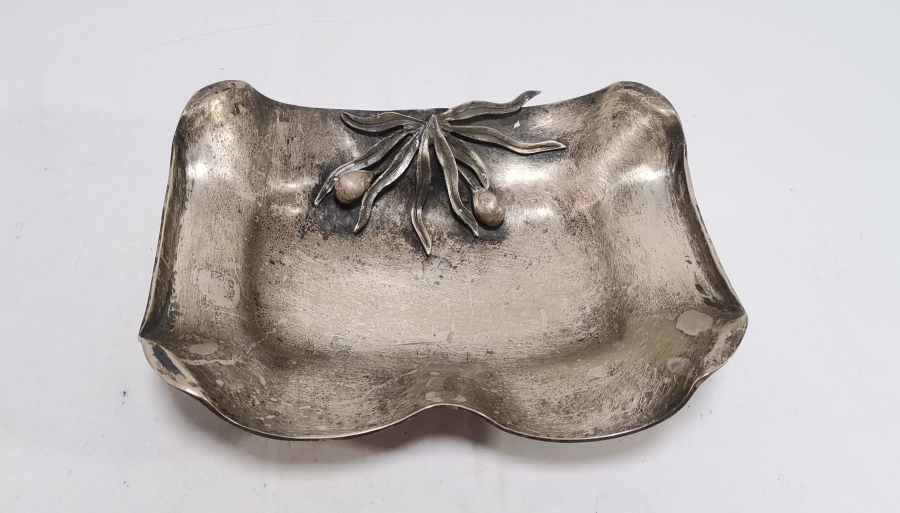 KABARTMA İŞÇİLİKLİ BÜYÜK BOY GÜMÜŞ MEYVELİK