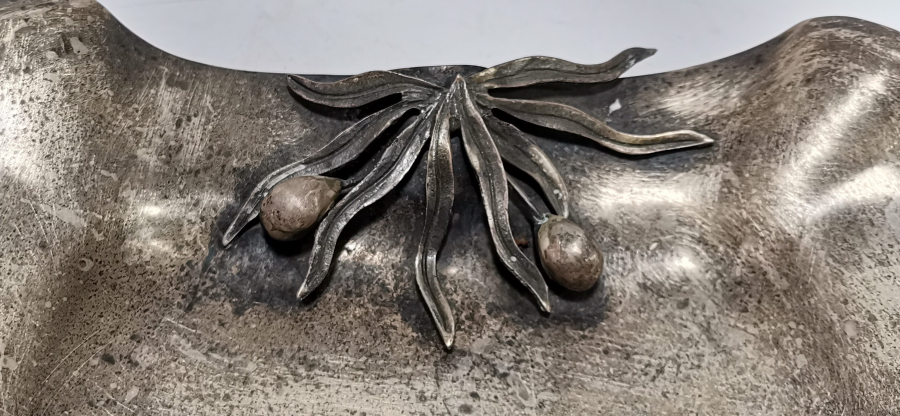 KABARTMA İŞÇİLİKLİ BÜYÜK BOY GÜMÜŞ MEYVELİK