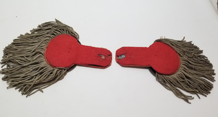 OSMANLI DÖNEMİ GÜMÜŞ SIRMALI ÇOK NADİR POLİS APOLETİ