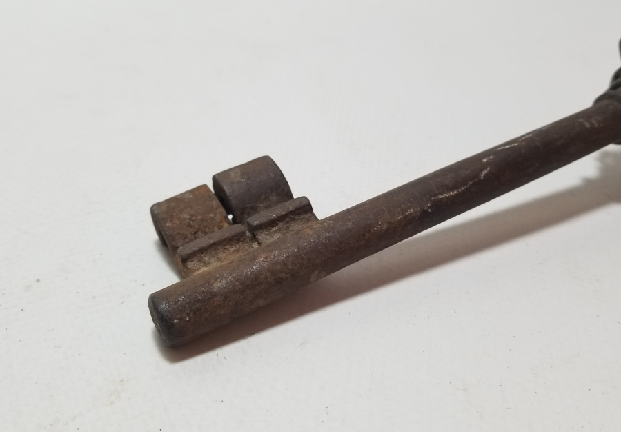 OSMANLI DÖNEMİ EL YAPIMI BÜYÜK BOY ANAHTAR