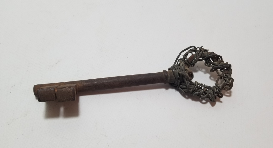 OSMANLI DÖNEMİ EL YAPIMI BÜYÜK BOY ANAHTAR