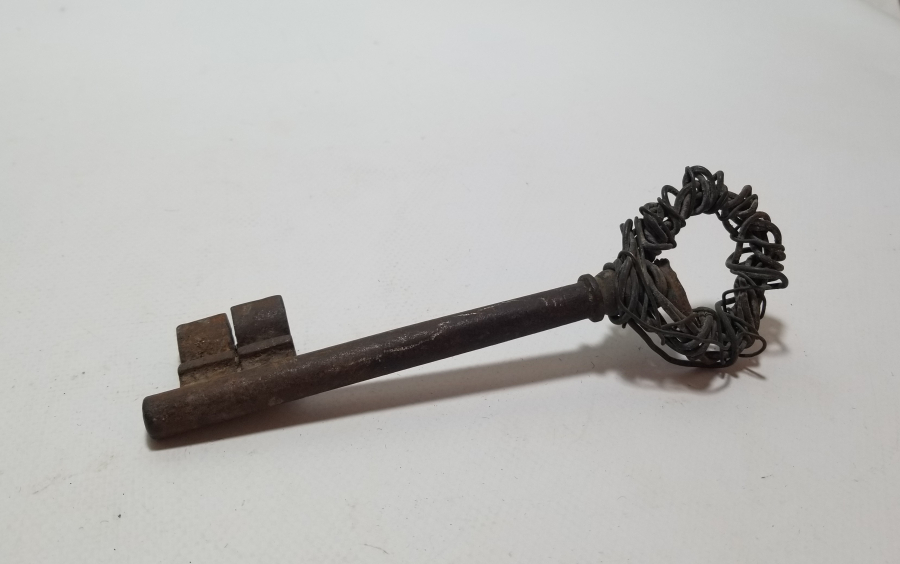 OSMANLI DÖNEMİ EL YAPIMI BÜYÜK BOY ANAHTAR