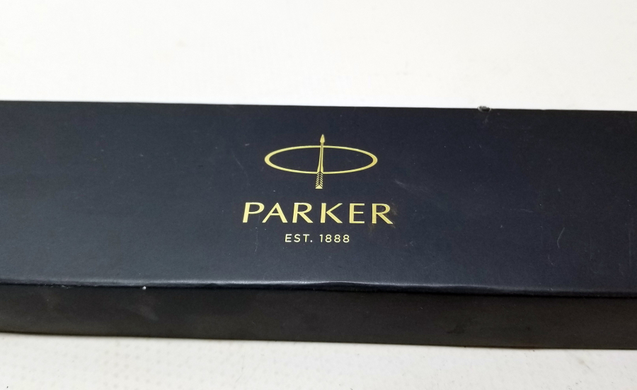 ORİJİNAL KUTUSUNDA PARKER MARKA ANTİKA KALEM