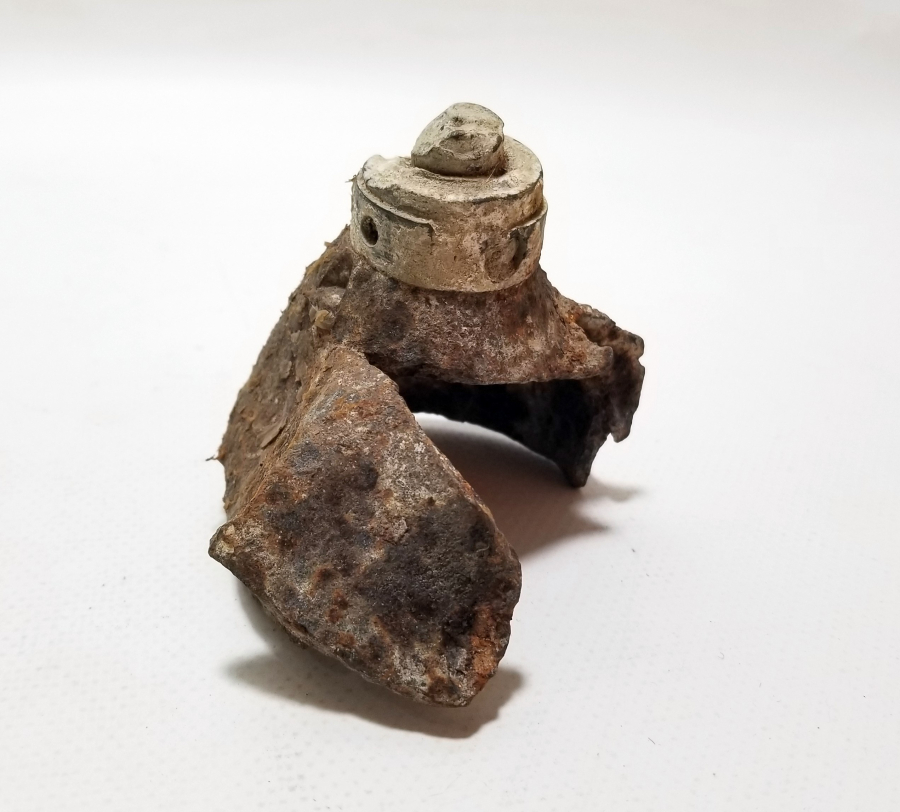 1. DÜNYA SAVAŞI DÖNEMİ NADİR TİPTE PATLAMIŞ FRANSIZ TOP MERMİSİ BAŞLIĞI