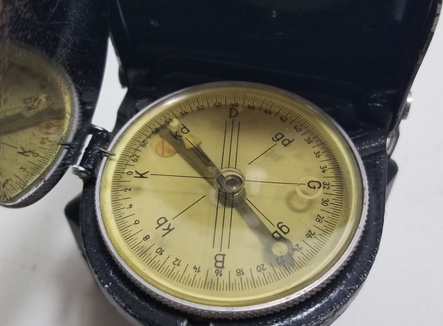 KORE SAVAŞI DÖNEMİ ANTİKA ASKERİ PUSULA