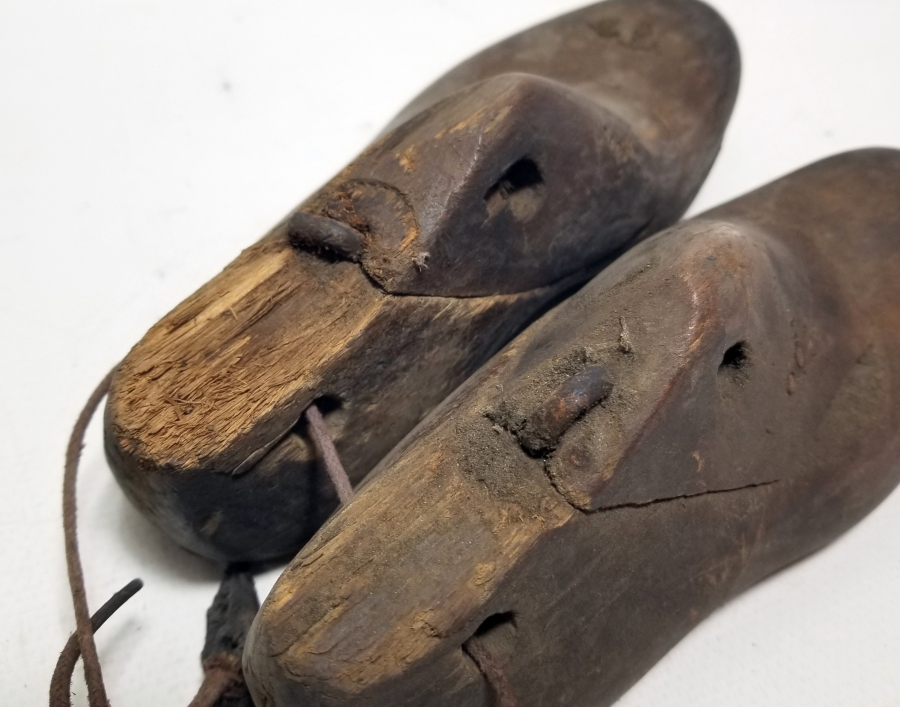 OSMANLI DÖNEMİ EL YAPIMI AHŞAP ÇOCUK AYAKKABI KALIBI