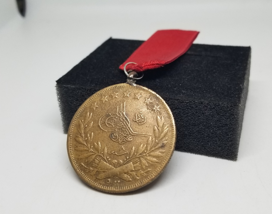 BÜYÜK BOY OSMANLI DÖNEMİ MEŞRUTİYET MADALYASI