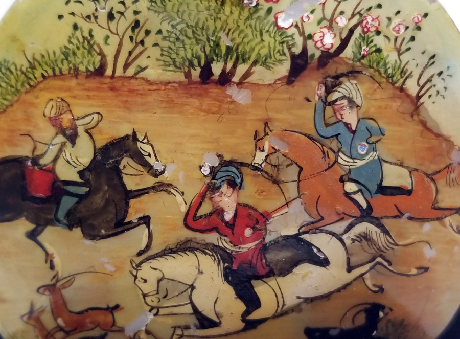 ARYA KAMALI USTA YAPIMI SEDEF ÜSTÜ EL BOYAMA MİNYATÜR KOLYE