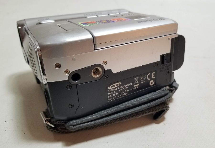 SAMSUNG MARKA EL KAMERASI