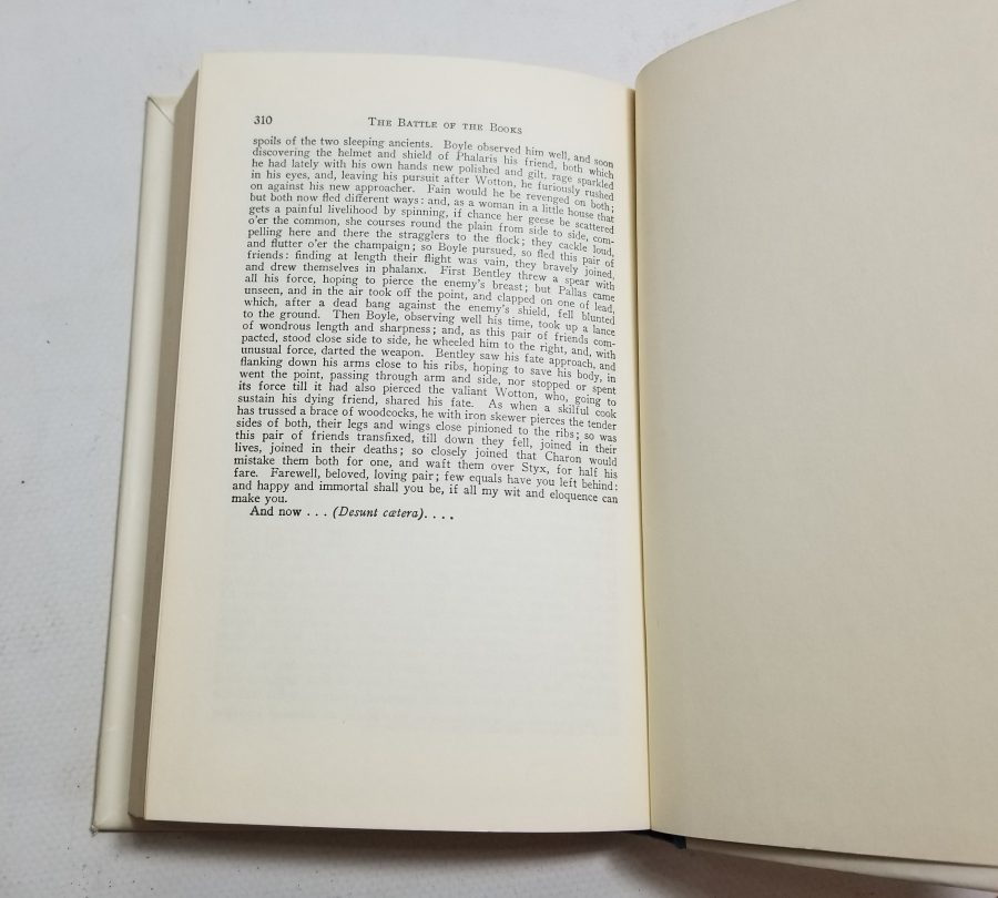 İNGİLİZCE GÜLÜVER'İN GEZİLERİ İSİMLİ KİTAP