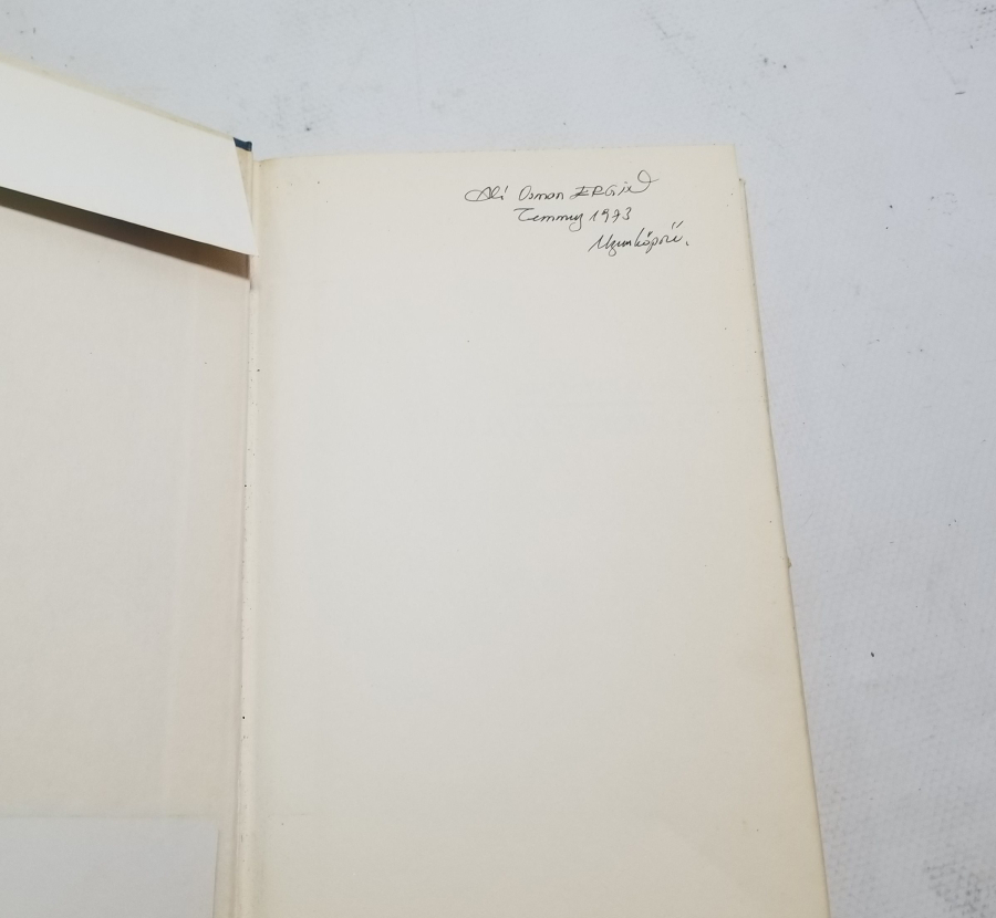 İNGİLİZCE GÜLÜVER'İN GEZİLERİ İSİMLİ KİTAP