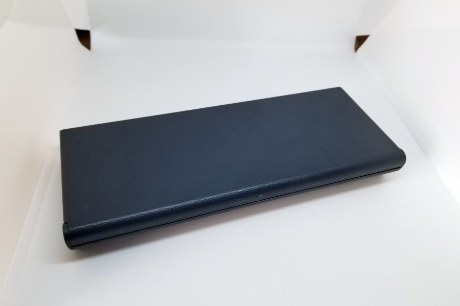 ORİJİNAL KUTUSUNDA ALTIN UÇLU DİPLOMAT MARKA DOLMA KALEM