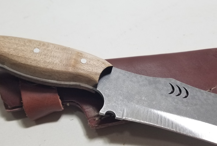 BÜYÜK BOY AHŞAP SAPLI VE KURT BAŞLI KAMPÇI BIÇAĞI