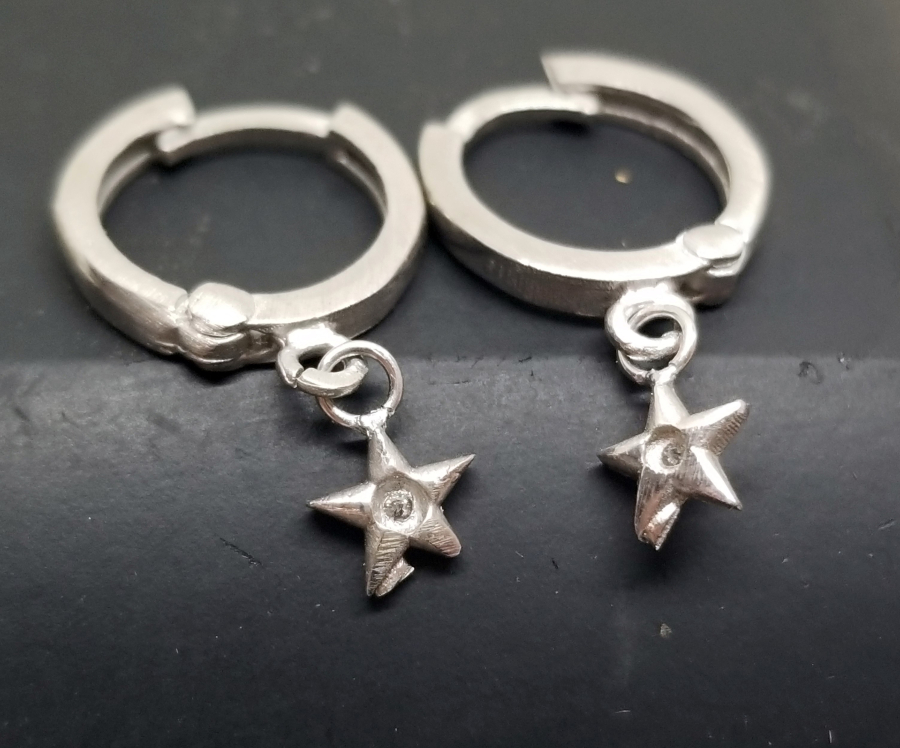 PIRLANTA TAŞLI ÖZEL YAPIM KÜPE