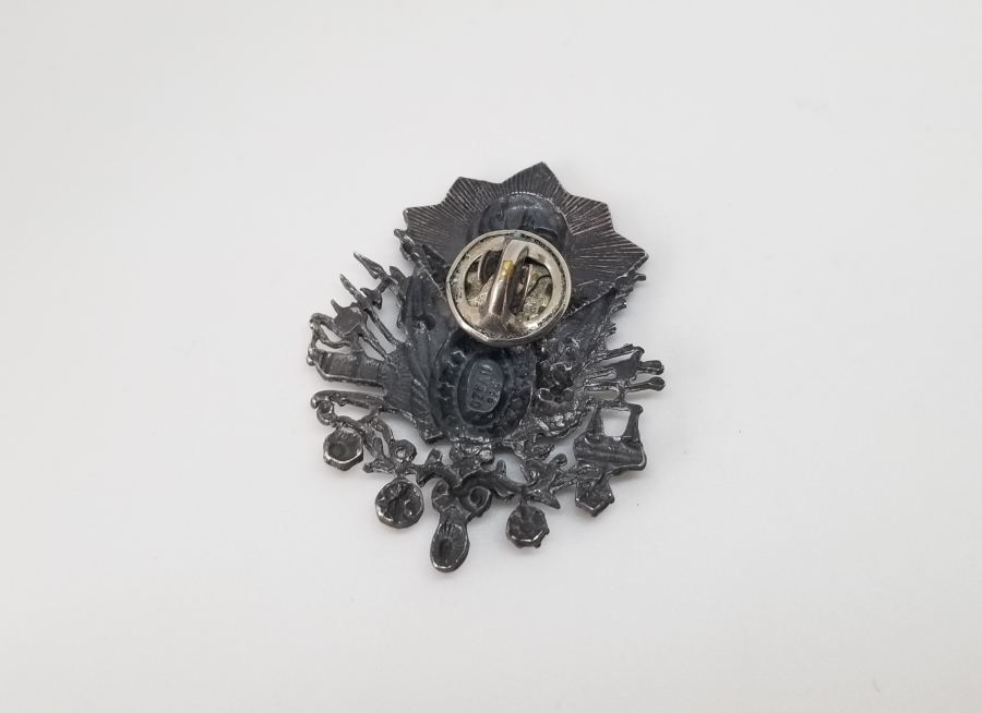 KABARTMA İŞÇİLİKLİ OSMANLI DEVLET ARMASI FORMUNDA YAKA ROZETİ