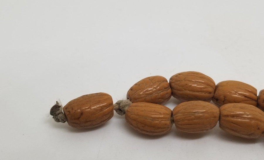 OSMANLI DÖNEMİ ZEYTİN ÇEKİRDEĞİNDEN YAPILMIŞ 33LÜ TESPİH