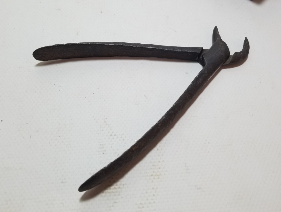 ÜZERİ AY YILDIZ FİGÜRLÜ OSMANLI DÖNEMİ ÇOK NADİR DİŞÇİ PENSİ