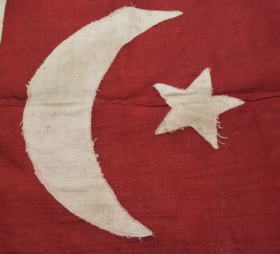 NADİR TİPTE OSMANLI DÖNEMİ ASKERİ BAYRAK