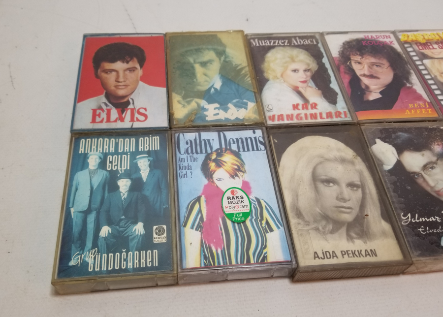 ORİJİNAL KUTUSUNDA ANTİKA KASET LOTU