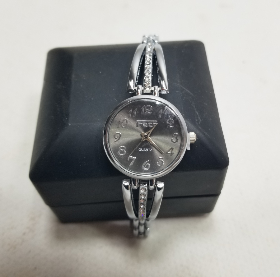 GÜMÜŞ KAPLAMA NOSTALJİK KOL SAATİ