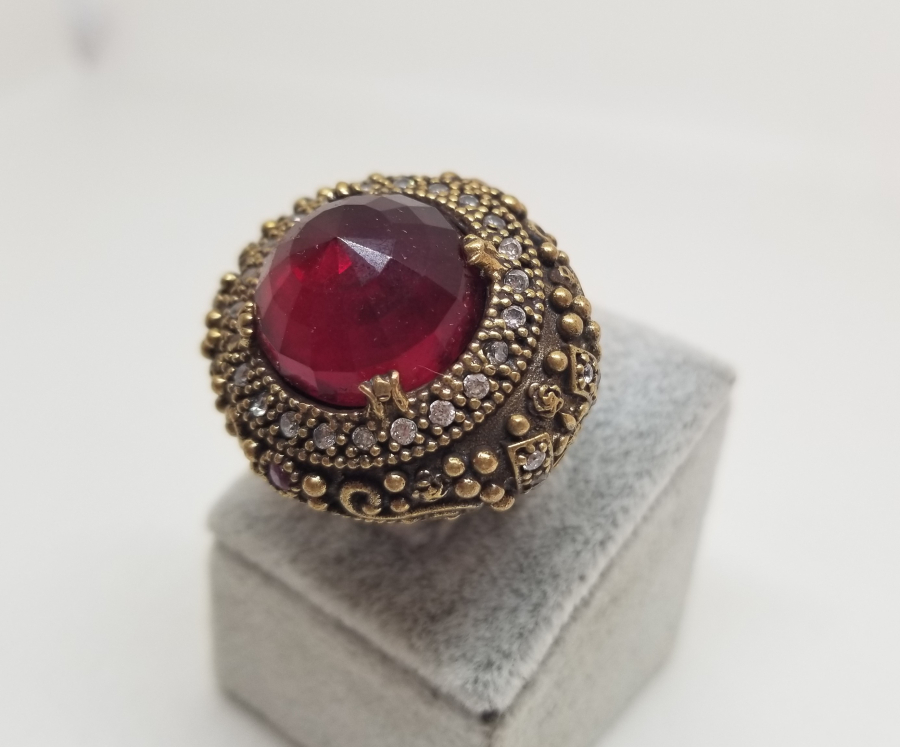 OVAL FORMLU BÜYÜK BOY HÜRREM MODEL YÜZÜK