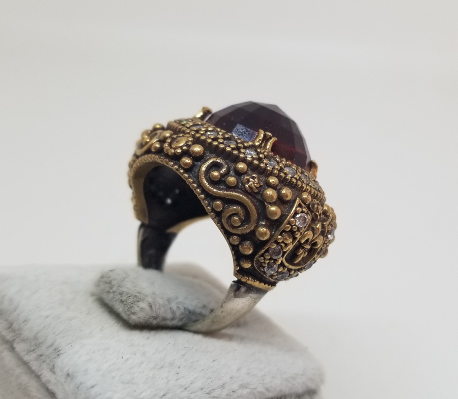 OVAL FORMLU BÜYÜK BOY HÜRREM MODEL YÜZÜK